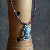 Galaxy Penna Necklace with Gray Sapphire