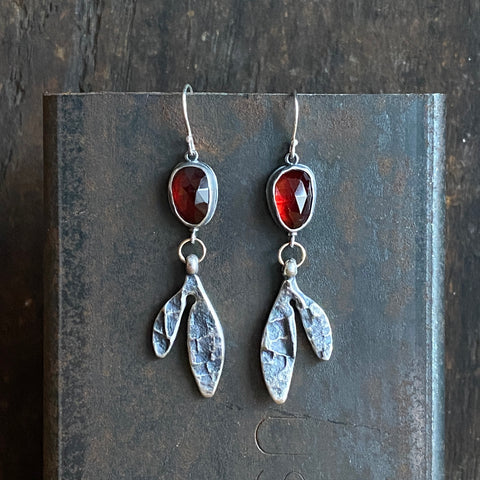 Lunar Sprout Dangle Earrings with Garnet